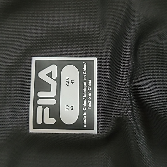 Fila Walk This Way Black Cropped Plus Size Leggings with Two Size Pockets, 4X - Picture 6 of 10